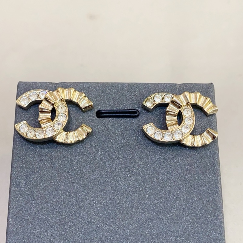 Chanel香奈兒 21A 金色帶鑽雙拼雙C耳釘耳環-1