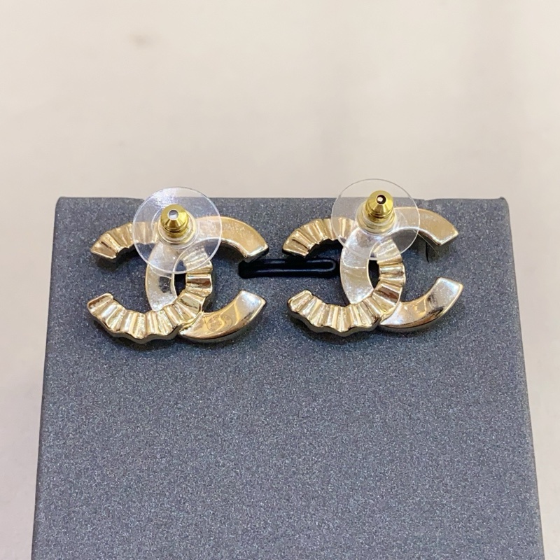 Chanel香奈兒 21A 金色帶鑽雙拼雙C耳釘耳環-2