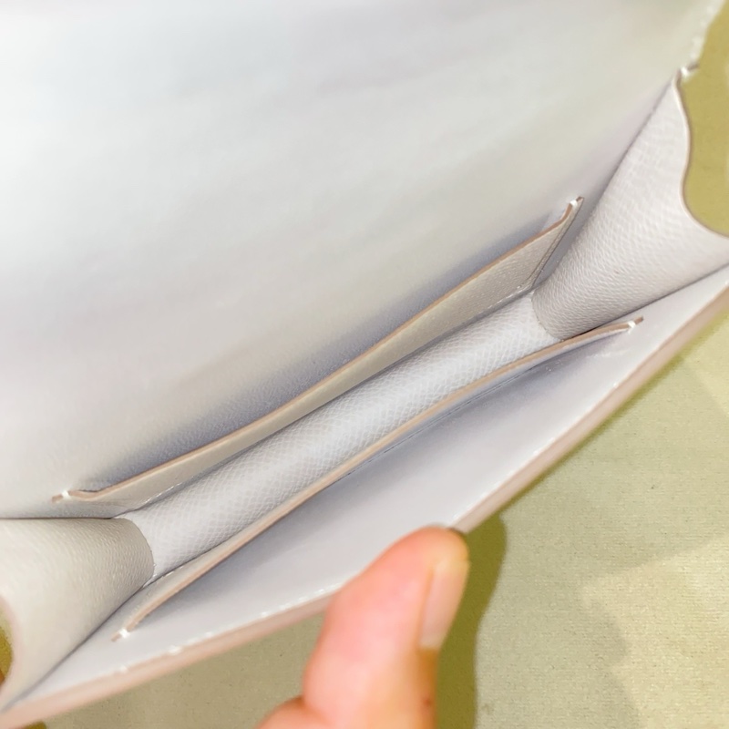 Hermes愛馬仕 constance 康康 slim M4奶灰色 銀扣 B刻 卡包零錢包-6