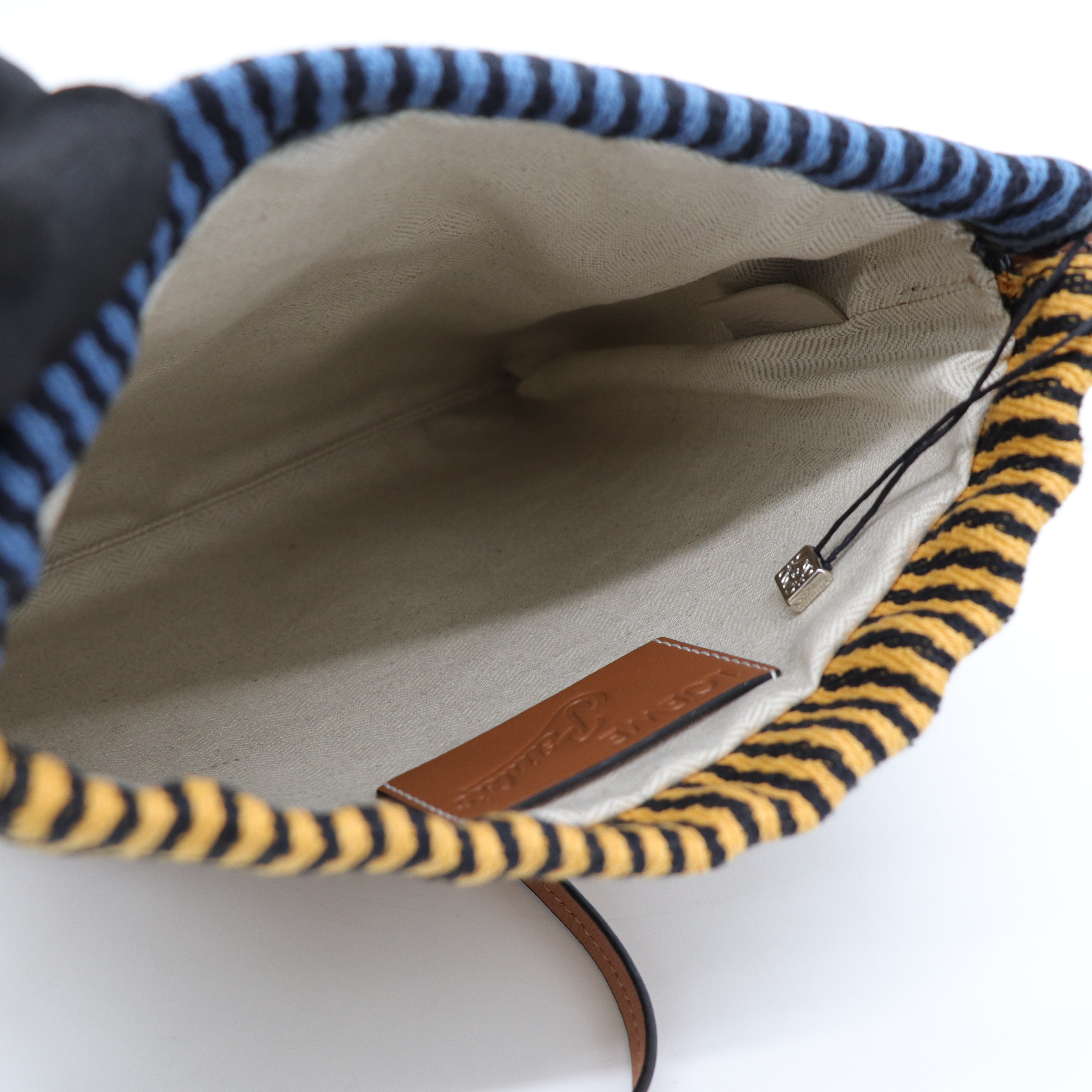 Loewe 羅威 Paula's Ibiza 抽繩 小包-4