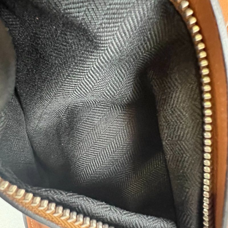 LOEWE 焦糖色HAMMOCK 大號 吊床包-6