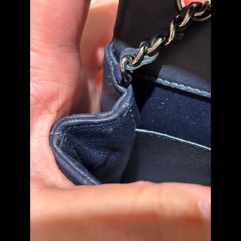 Chanel mini Classic Flap-8