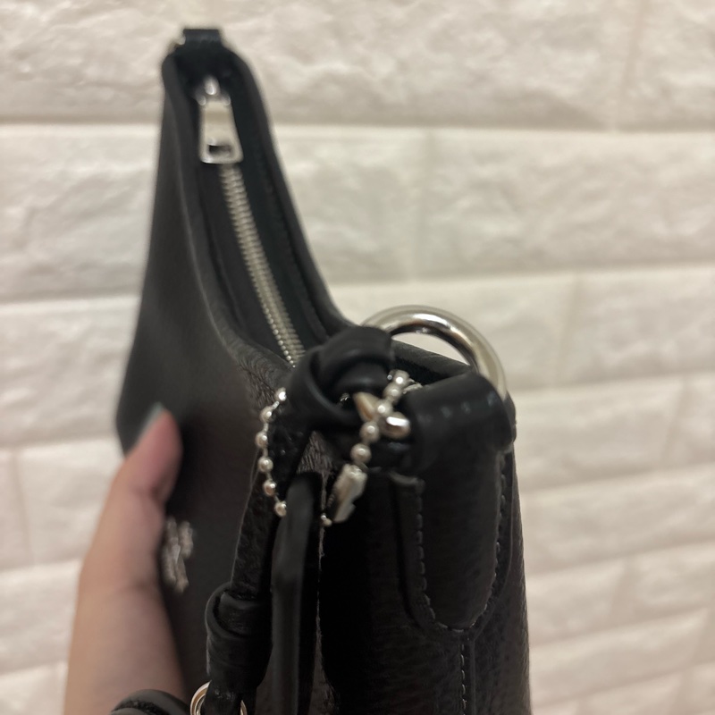 Coach 肩背包 流浪包 斜背包（附鏡子掛件）-16