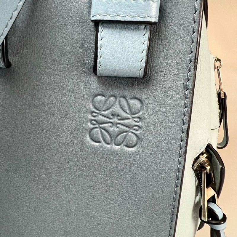 LOEWE 藍拚色HAMMOCK吊床包 小號-10