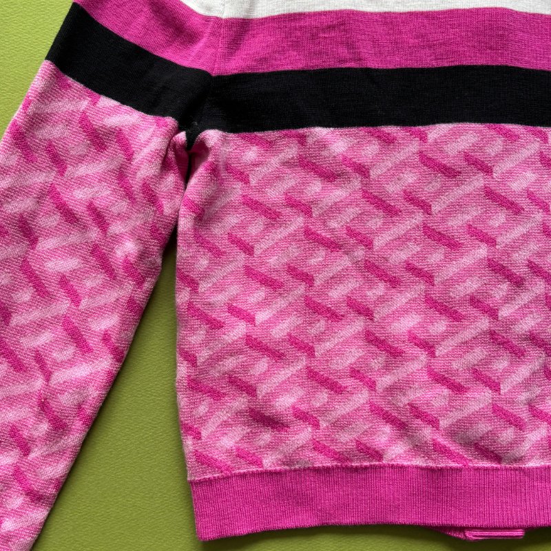 38號 ::Versace:: 凡賽斯 粉色針織兔子刺繡限定款鈕扣上衣 小外套-5