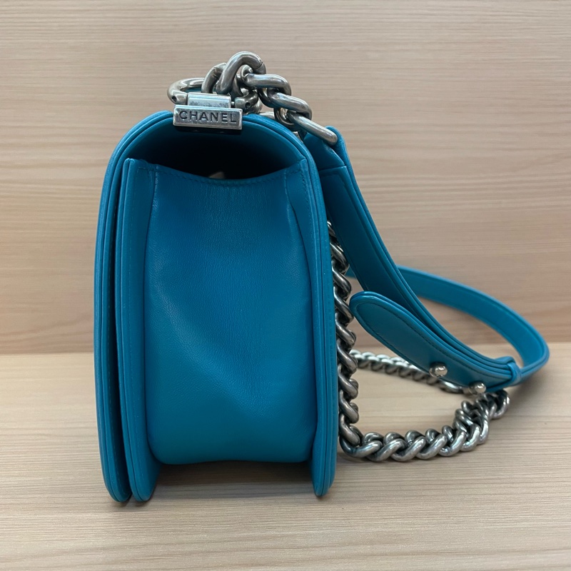 Chanel 香奈兒 Leboy链条包，藍色中號 经典菱格纹 19開 尺寸底長25*高14*寬8* 無附件-3