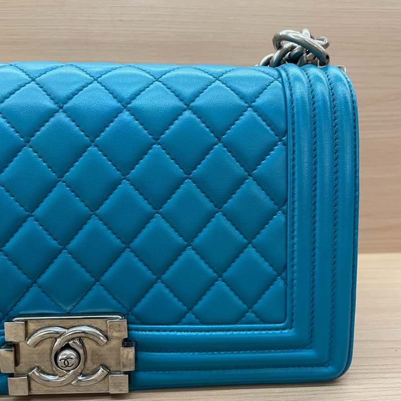 Chanel 香奈兒 Leboy链条包，藍色中號 经典菱格纹 19開 尺寸底長25*高14*寬8* 無附件-5