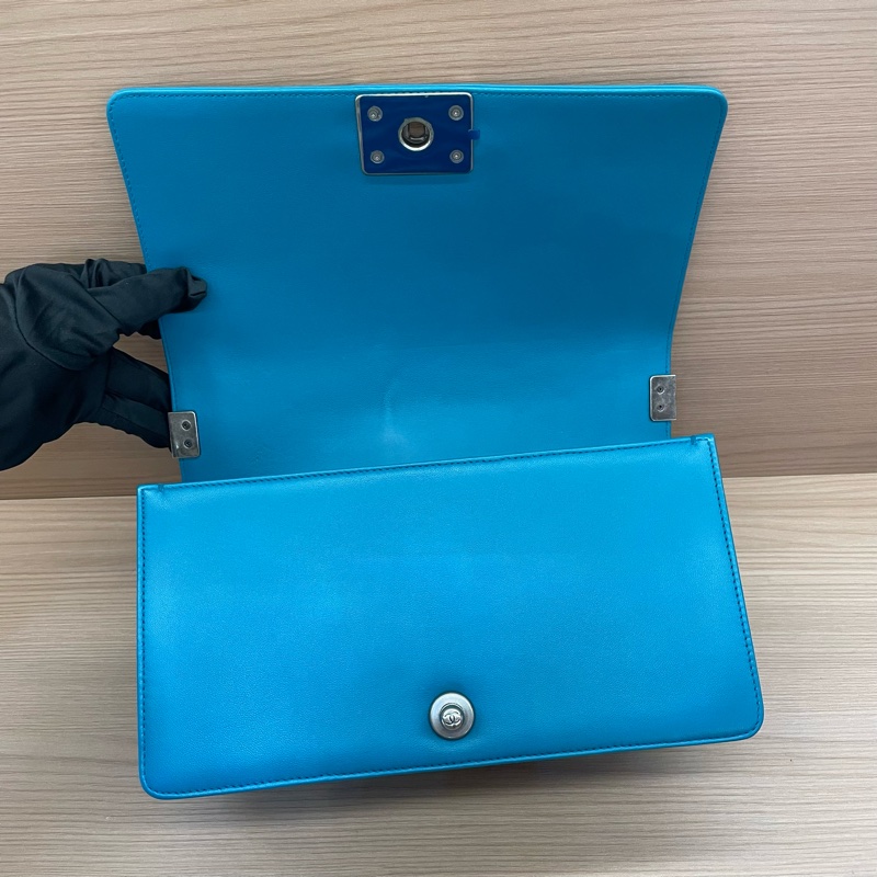 Chanel 香奈兒 Leboy链条包，藍色中號 经典菱格纹 19開 尺寸底長25*高14*寬8* 無附件-10