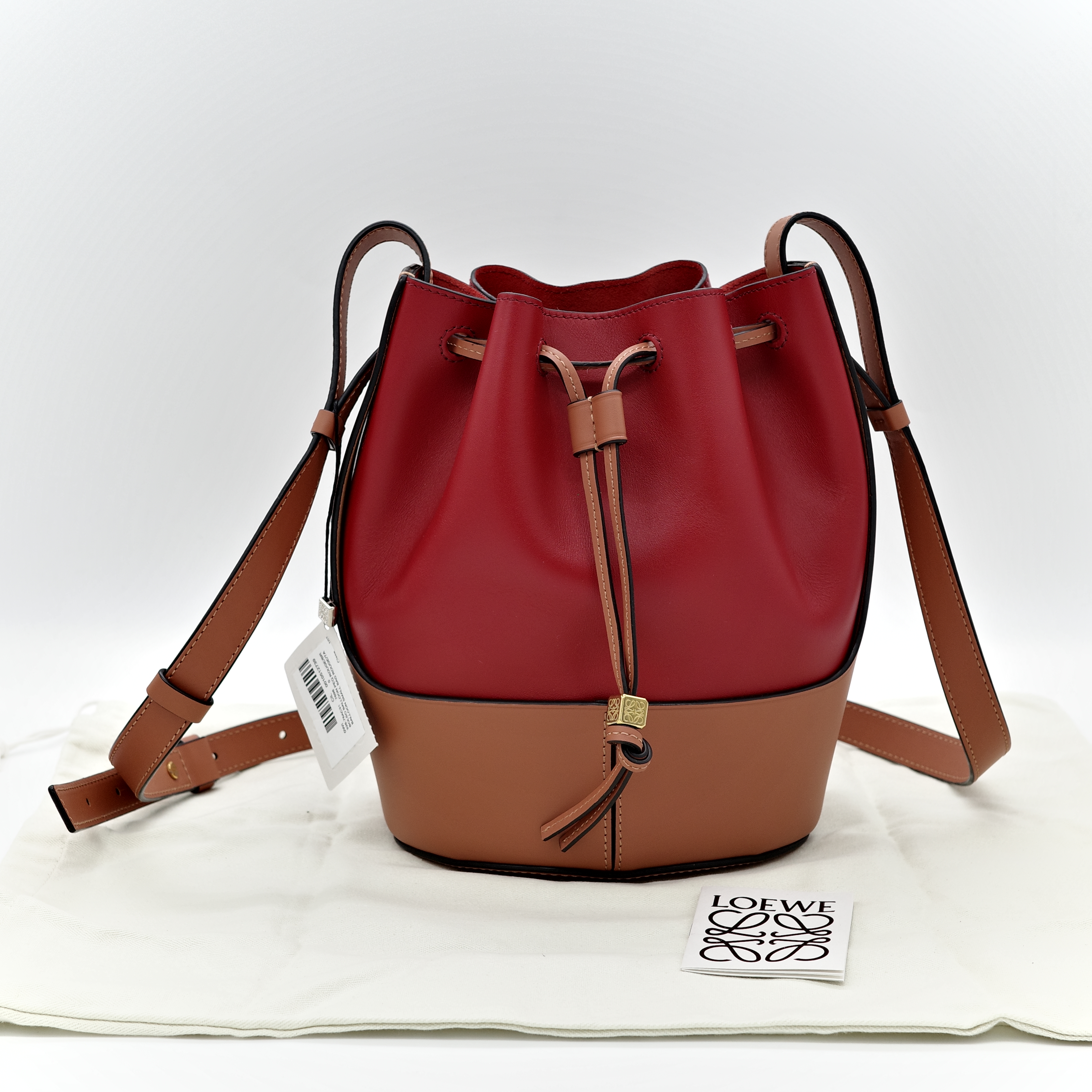 Loewe 羅威 拼色 氣球 水桶包-0