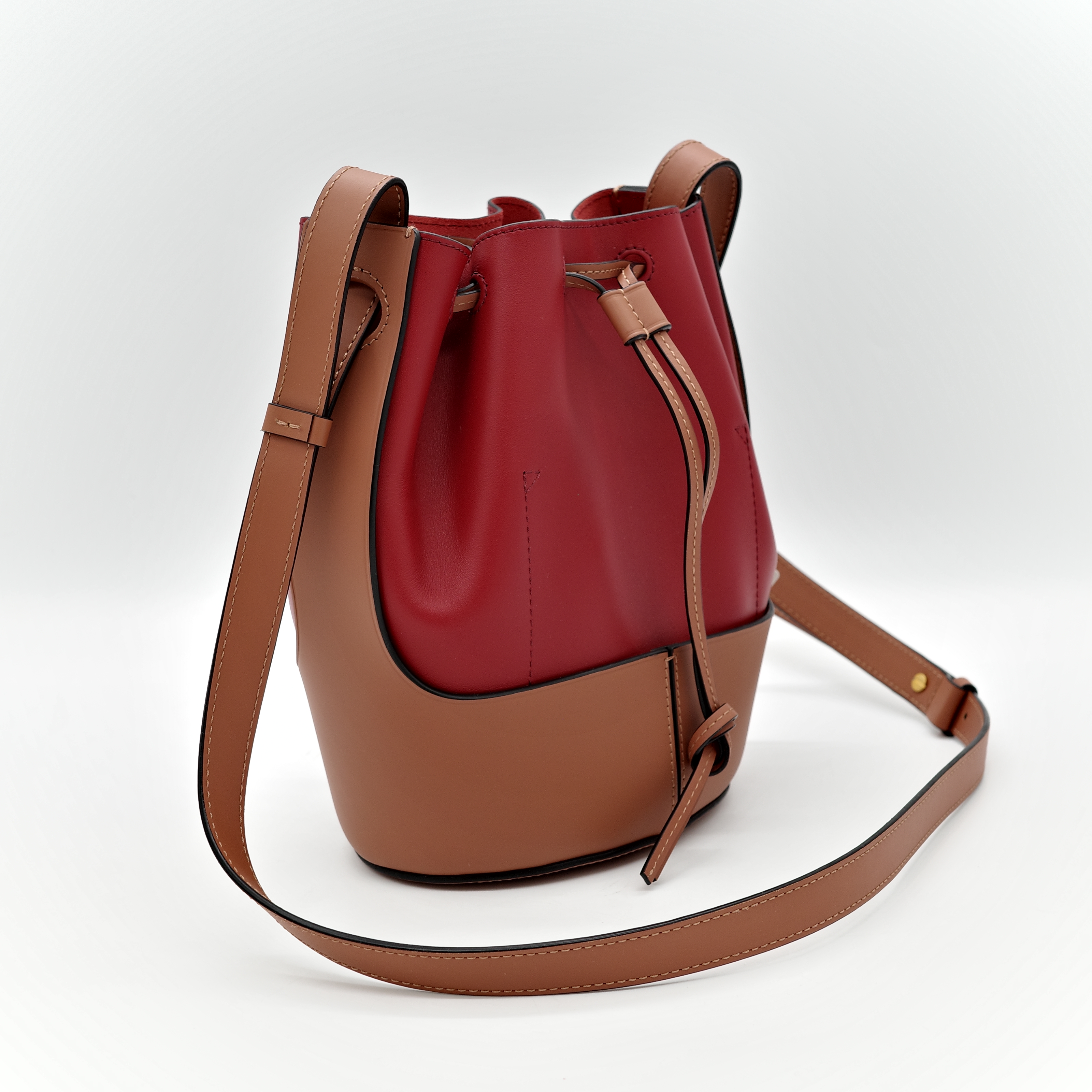 Loewe 羅威 拼色 氣球 水桶包-5