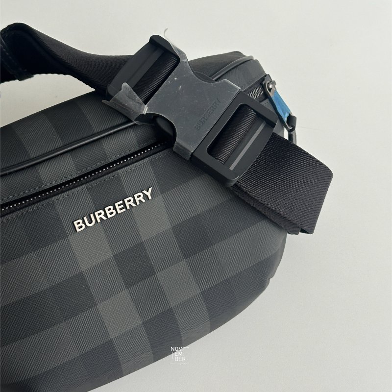 全新✨ 全配有購證🙌🏻 Burberry 百柏麗 格紋腰包 黑色-1