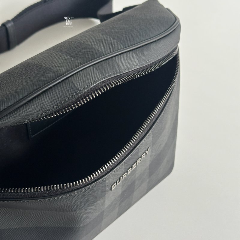 全新✨ 全配有購證🙌🏻 Burberry 百柏麗 格紋腰包 黑色-2