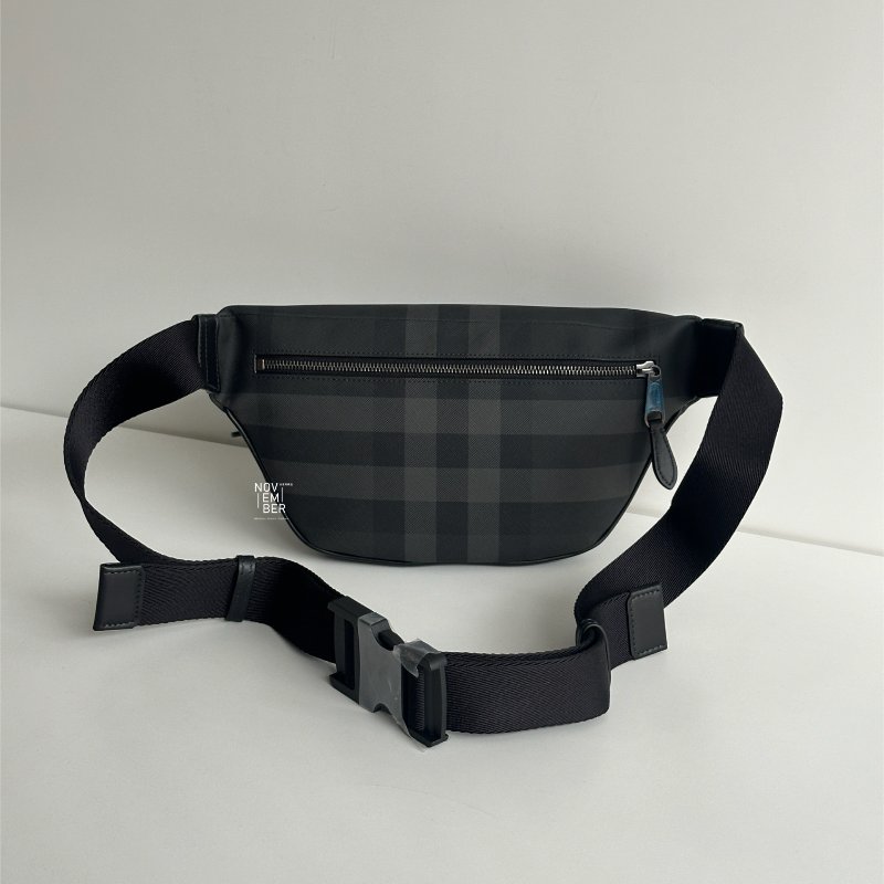 全新✨ 全配有購證🙌🏻 Burberry 百柏麗 格紋腰包 黑色-6