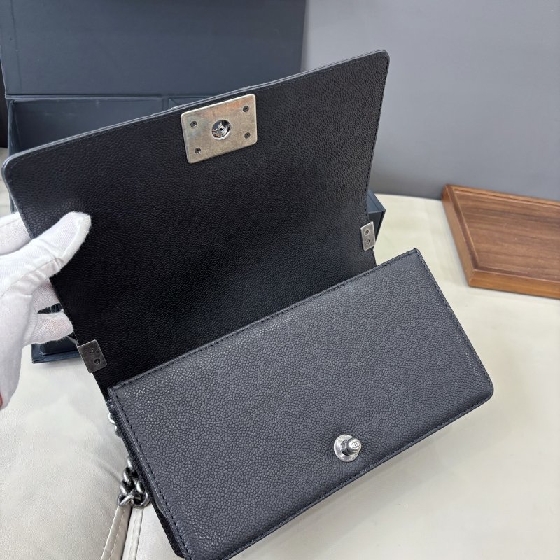 香奈兒/Chanel 黑金荔枝紋牛皮leboy中号-8