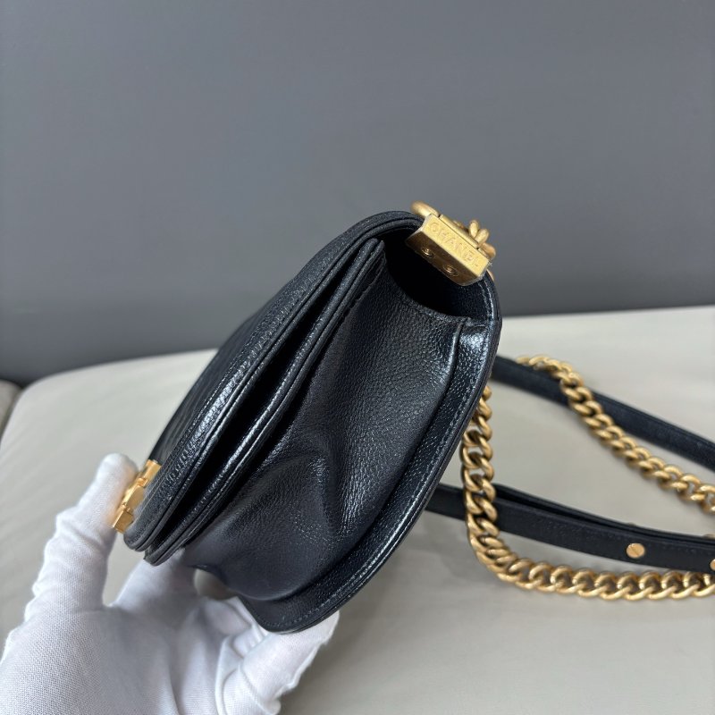 芯片款 香奈兒/Chanel 黑金半月leboy馬鞍包 荔枝紋牛皮-2