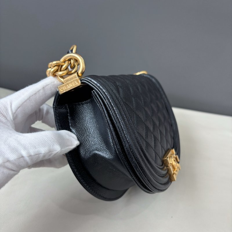 芯片款 香奈兒/Chanel 黑金半月leboy馬鞍包 荔枝紋牛皮-3