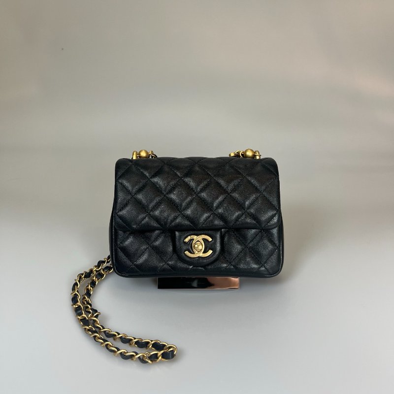 CHANEL 季節款方胖羊皮珍珠黑AS4385/晶片款-0