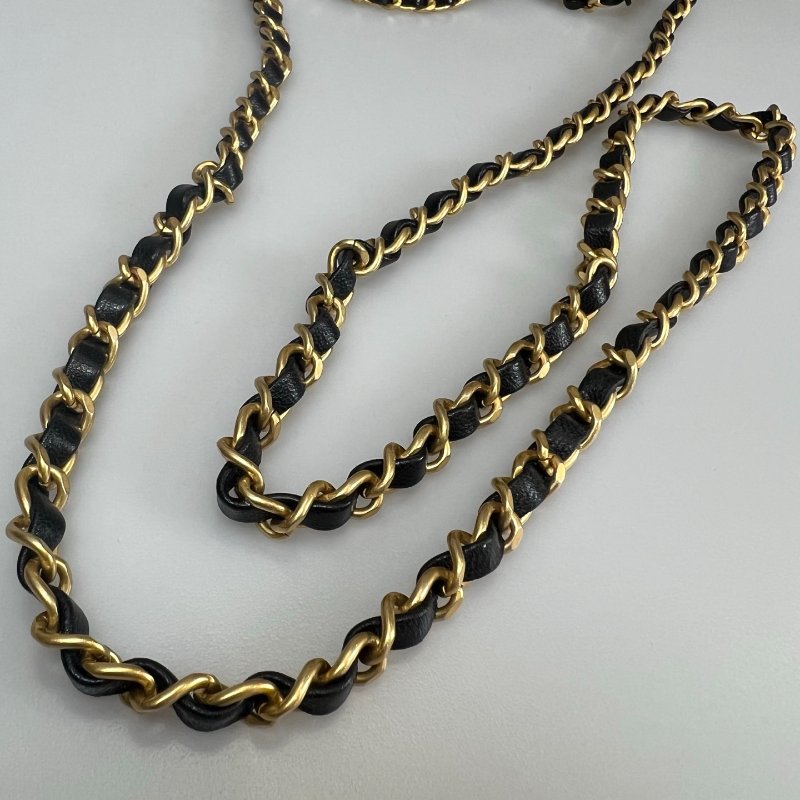 CHANEL 季節款方胖羊皮珍珠黑AS4385/晶片款-9
