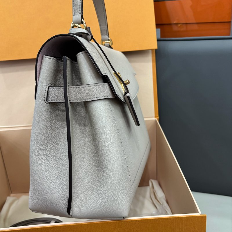閒置新 路易威登/Louis Vuitton 奶茶色lockme ever中號 芯片款-1