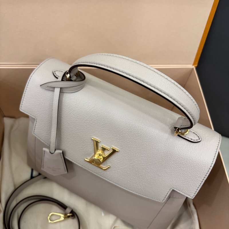 閒置新 路易威登/Louis Vuitton 奶茶色lockme ever中號 芯片款-3