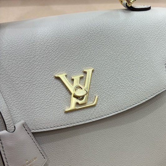 閒置新 路易威登/Louis Vuitton 奶茶色lockme ever中號 芯片款-9