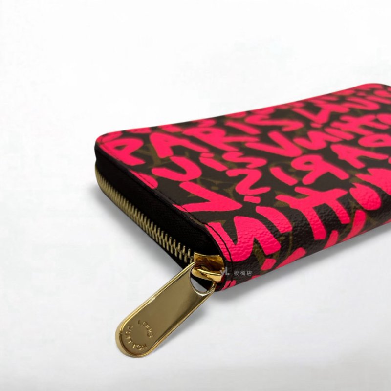 S5147-LV Graffiti Zippy粉紅塗鴉ㄇ拉長夾 M93710-6