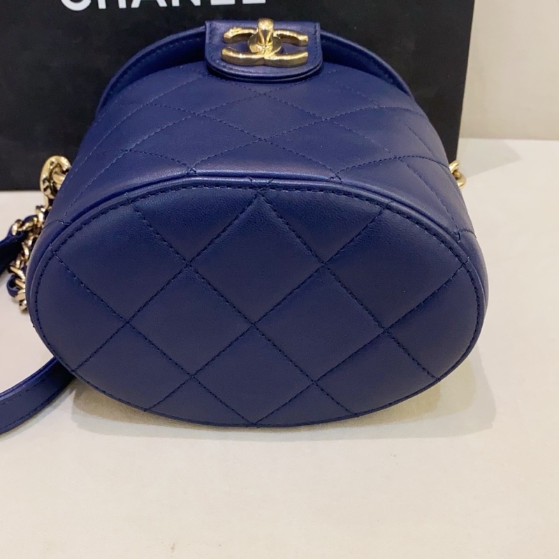 Chanel香奈兒 Vanity case 藍色 水桶包化妝盒鏈條包 29開保卡-4