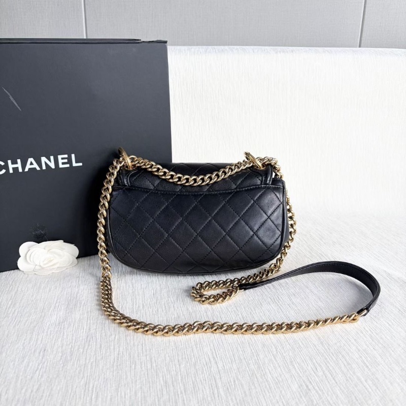 Chanel 黑金半月馬鞍風琴包 黑色 金扣 牛皮 20*13*4  9新 配件調節扣 塵袋-3