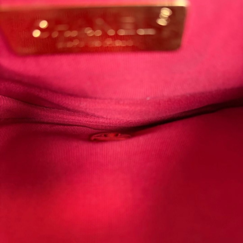 Chanel 黑金半月馬鞍風琴包 黑色 金扣 牛皮 20*13*4  9新 配件調節扣 塵袋-4