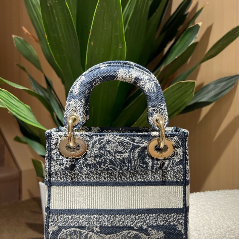 Dior 迪奧99新 戴妃包，藍色動物園刺繡款 幾乎全新，保存好-1