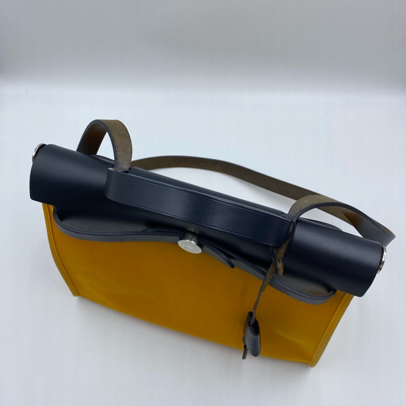 愛馬仕/Hermes  Herbag 31 姜黃色拼藏青色 A刻-2