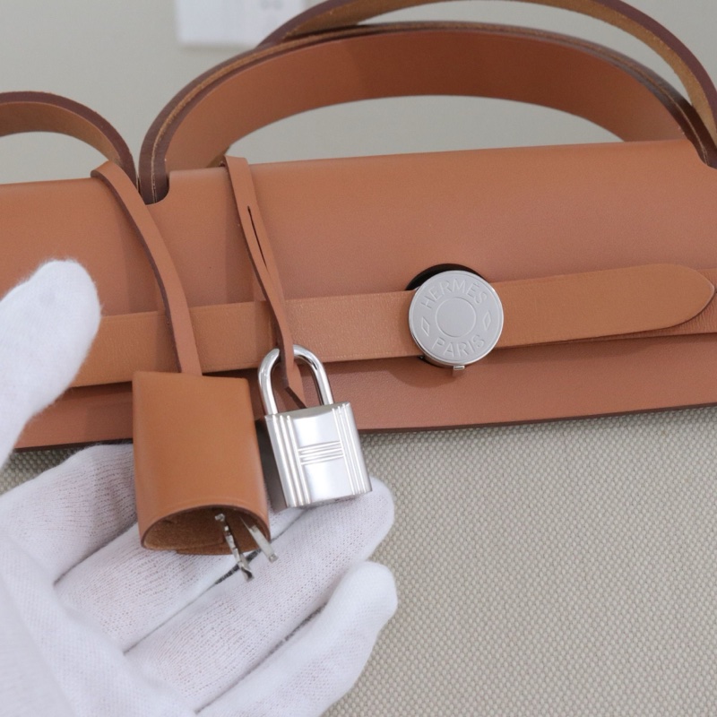 99新，Hermes 愛馬仕Herbag31小號-5