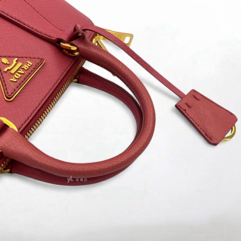 S5165-Prada  Shoulder粉牛皮金扣手提斜背包-6