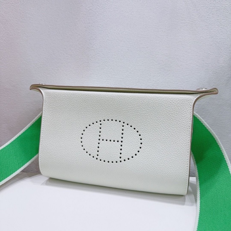 Hermes vide pouches 氣泡綠拼蘑菇白Evelyne斜背包 togo皮 21*15*4cm  95新 配件盒子 塵袋 購證-6