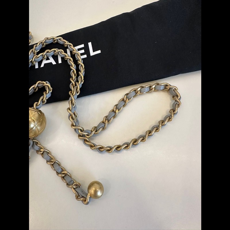 Chanel gold ball mini square 
金球灰色-15