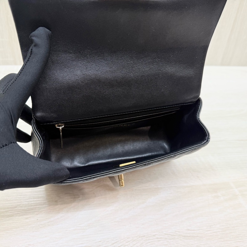 CHANEL膜未撕超新✨黑淡金羊皮手把CF20側背包AS2431-8