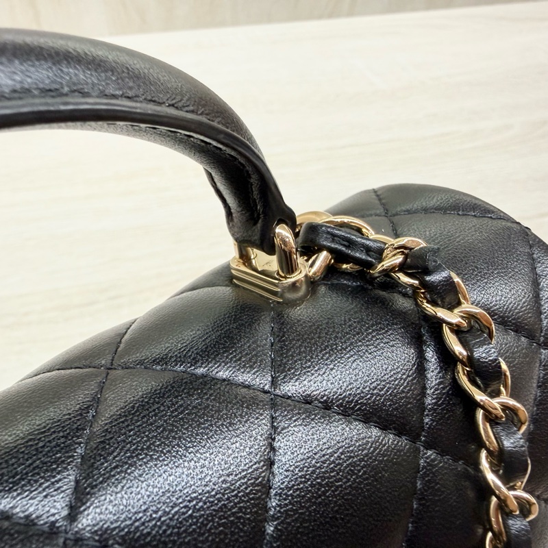 CHANEL膜未撕超新✨黑淡金羊皮手把CF20側背包AS2431-16