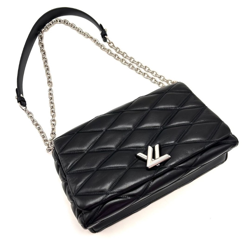 LV 黑銀twist菱格紋肩背斜背包27*17*9  95新 配件鏡子 塵袋-6