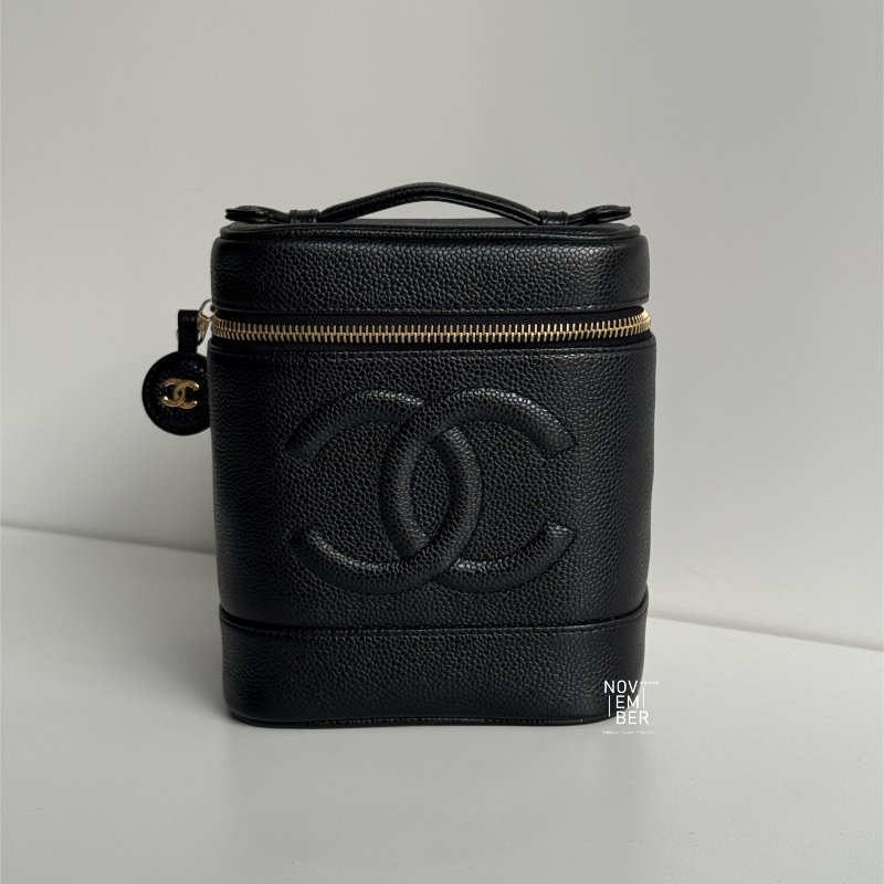 99新🆕 保卡款🫰🏻 Chanel 香奈兒 經典雙C化妝盒 黑色金釦-0