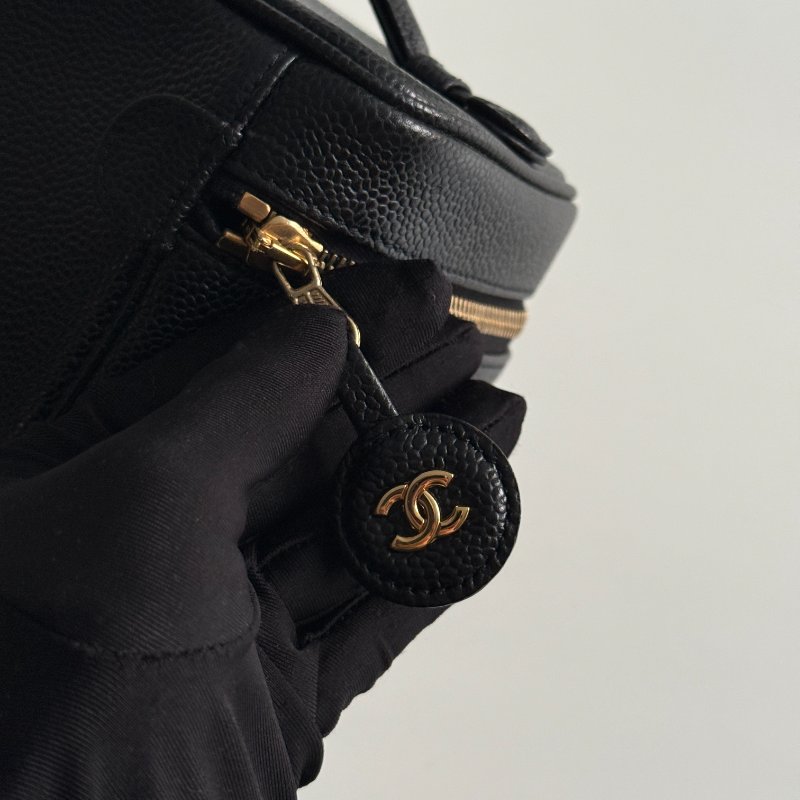 99新🆕 保卡款🫰🏻 Chanel 香奈兒 經典雙C化妝盒 黑色金釦-10