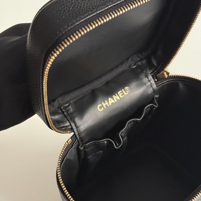 99新🆕 保卡款🫰🏻 Chanel 香奈兒 經典雙C化妝盒 黑色金釦-11