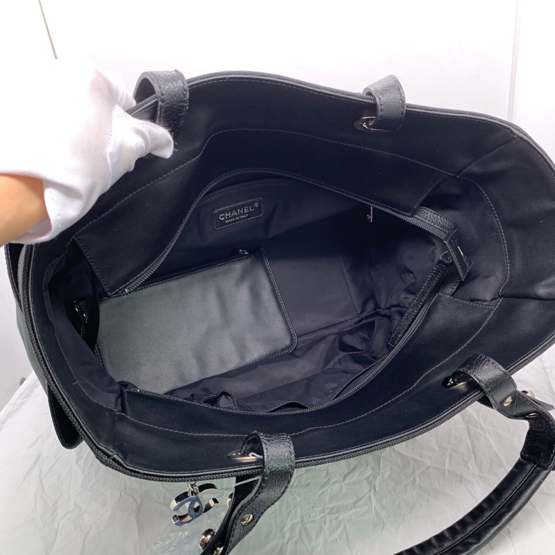 Chanel香奈兒黑色托特包，鐳射15開-8