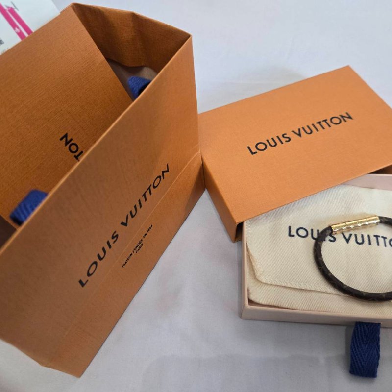 【全新現貨】Louis Vuitton LV Confidential 經典 Monogram 帆布手鐲 尺寸:17-8