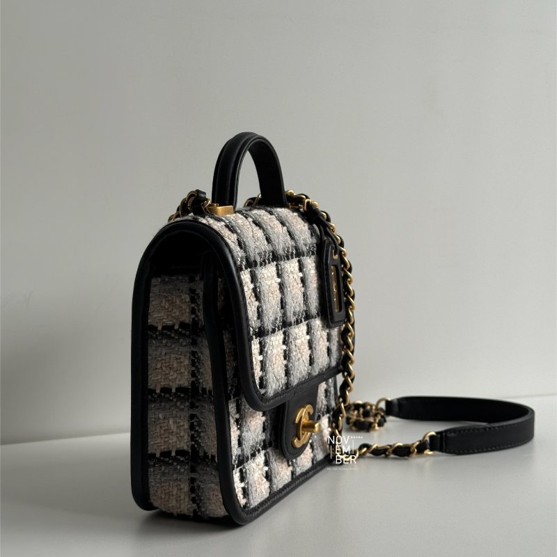 99新🆕 Chanel 香奈兒 22K格子毛呢豆腐斜背包-3