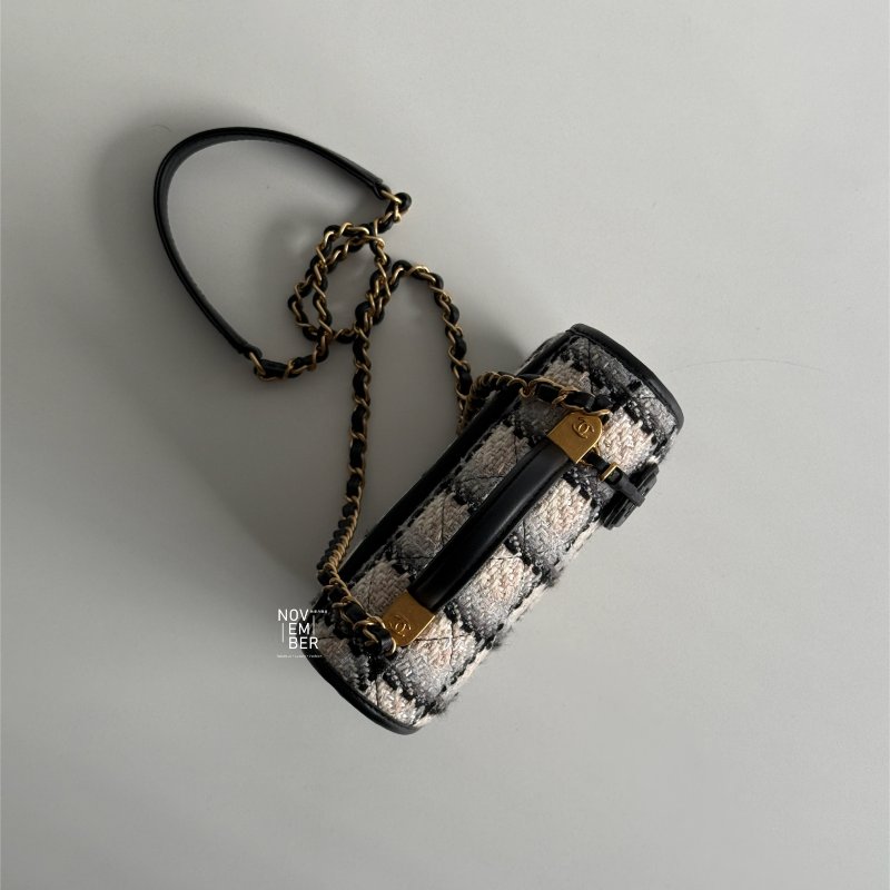 99新🆕 Chanel 香奈兒 22K格子毛呢豆腐斜背包-4