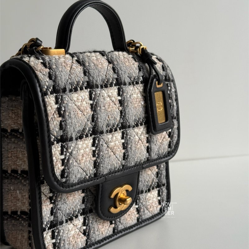 99新🆕 Chanel 香奈兒 22K格子毛呢豆腐斜背包-6
