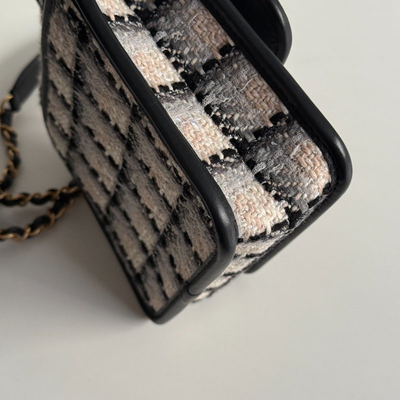 99新🆕 Chanel 香奈兒 22K格子毛呢豆腐斜背包-14