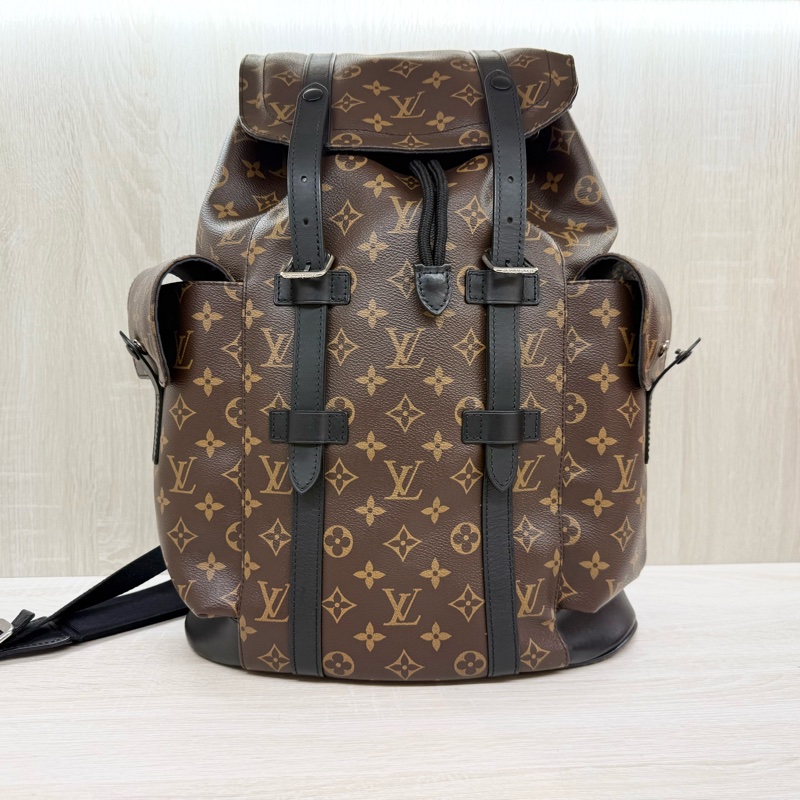 LV潮男必備✨原花Christopher MM後背包 M43735-1