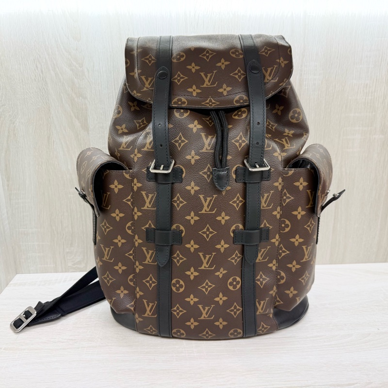 LV潮男必備✨原花Christopher MM後背包 M43735-2