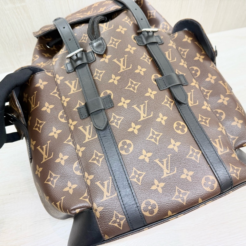 LV潮男必備✨原花Christopher MM後背包 M43735-14